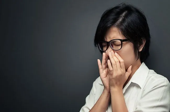Sinus Headaches and Chiropractic Care: Finding Natural Relief